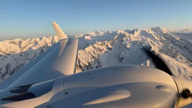 VIP Alpenrundflug im zweimotorigen Flugzeug