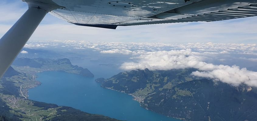 Flight over Schmerikon - Buchs from Wangen- Lachen