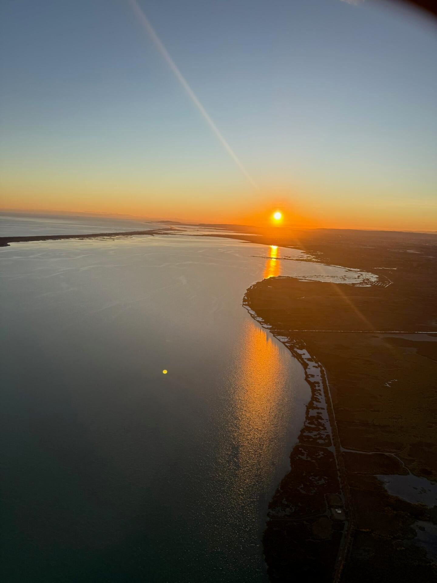 Coucher du soleil en hélicoptère