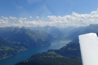 Rundflug in die schönen Innerschweizer Voralpen