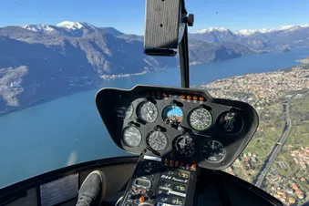Volo sui laghi di Como e Lecco