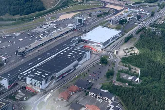 Rundflug in Cirrus SR20: Siegerland – Moseltal – Nürburgring