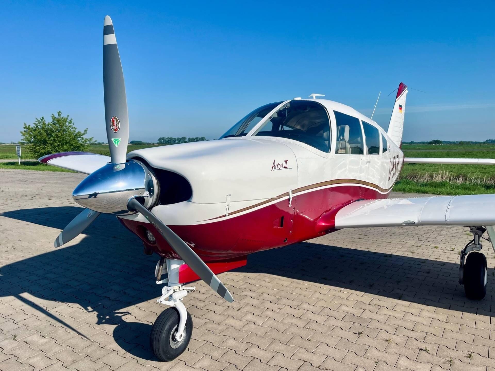 Piper PA28R-180 Arrow I