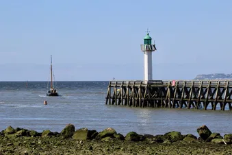 Excursion flight: Trip to Normandie