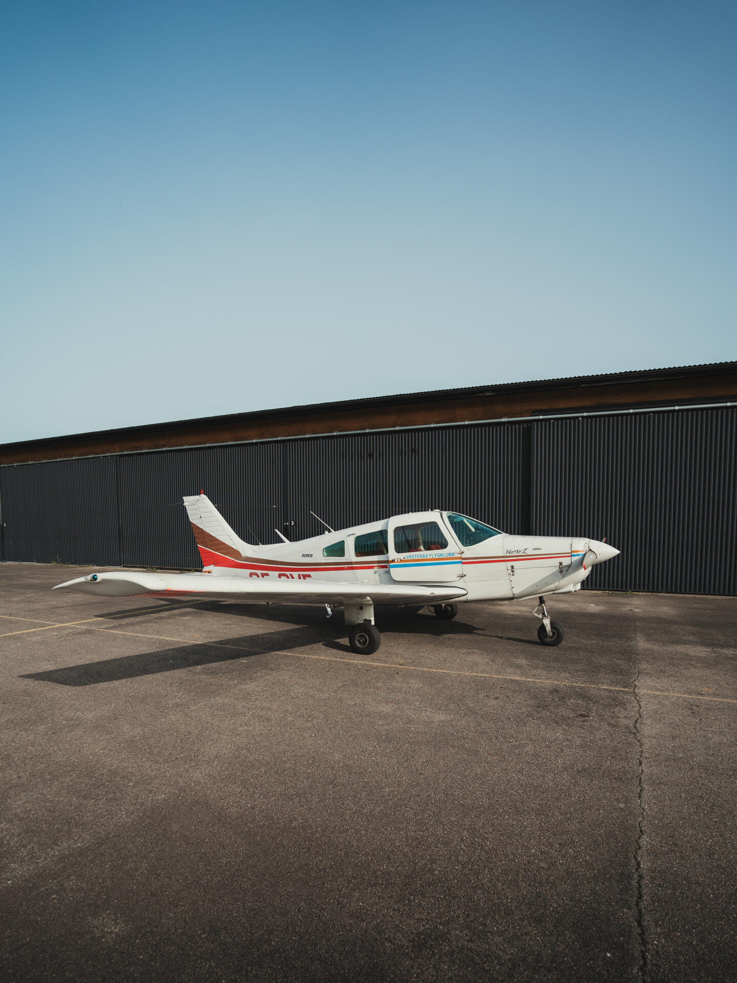 Piper 28-235