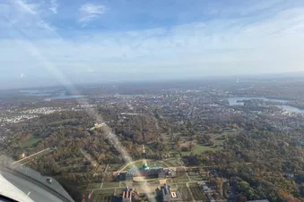 Flyover über Berlin ab Strausberg