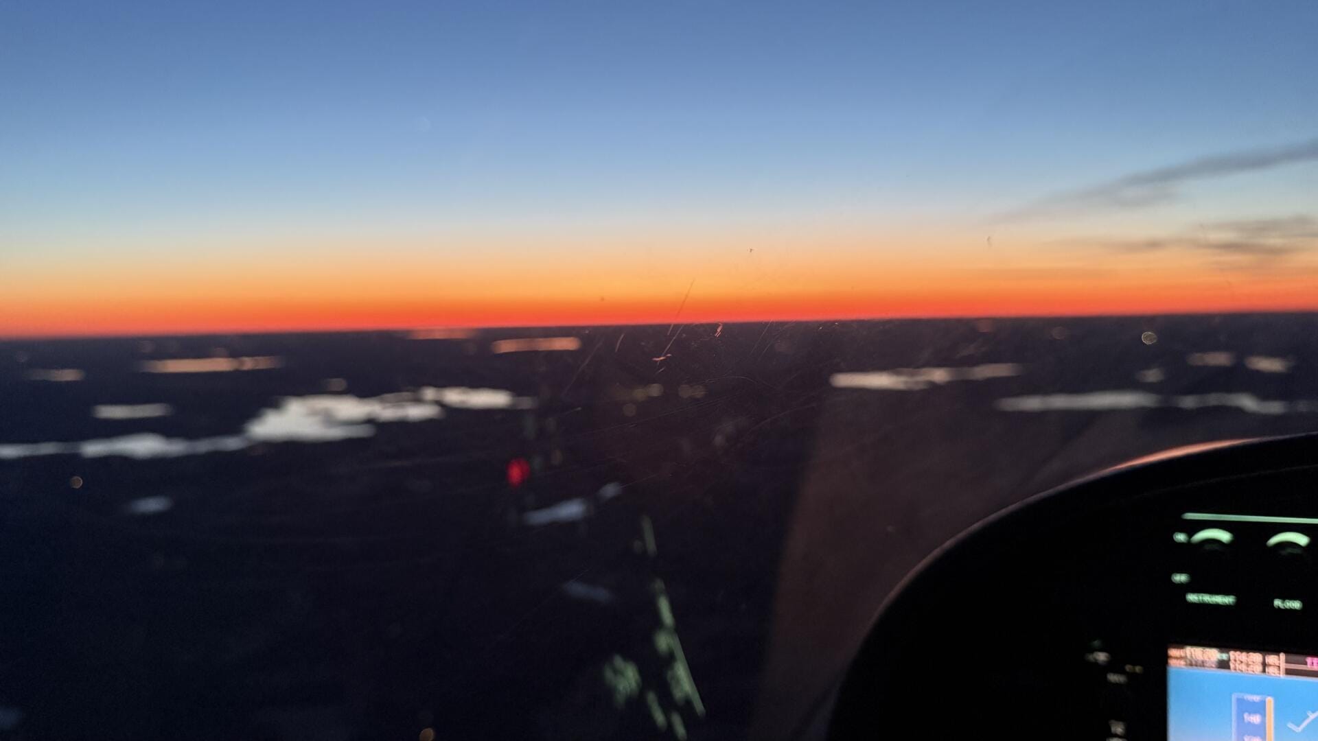 Helsinki Sunset Scenic Flight