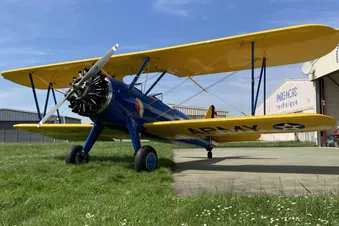 Un Boeing Stearman PT17