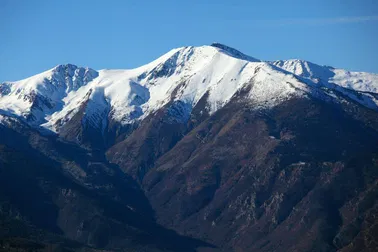 Balade aérienne : Tour du Pic du Canigou