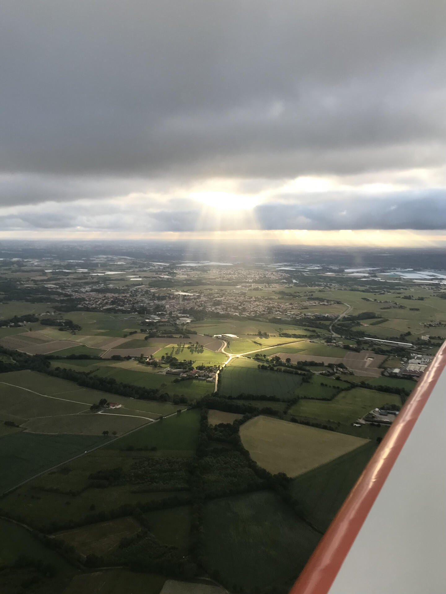 Survol de la Loire de Nantes à Ancenis