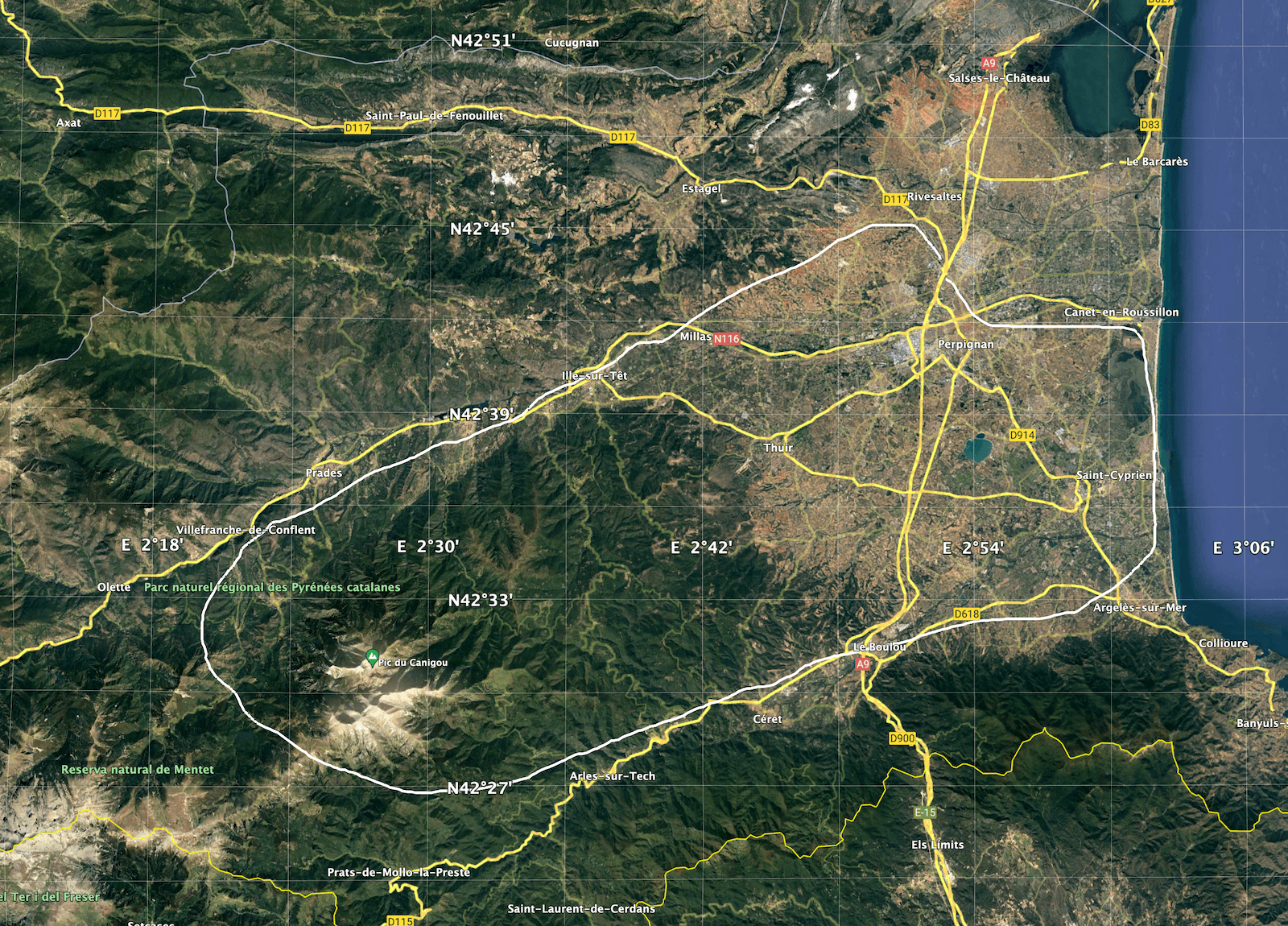 Balade aérienne : Tour du Pic du Canigou
