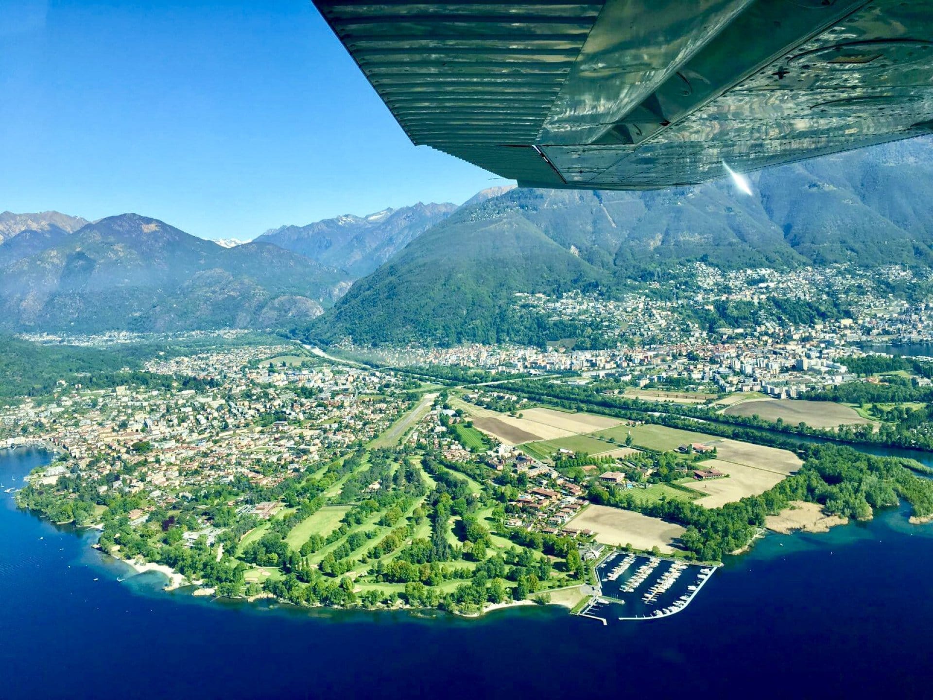 Ticino mit Pizza  / Tour Ticino (Locarno od. Lugano)