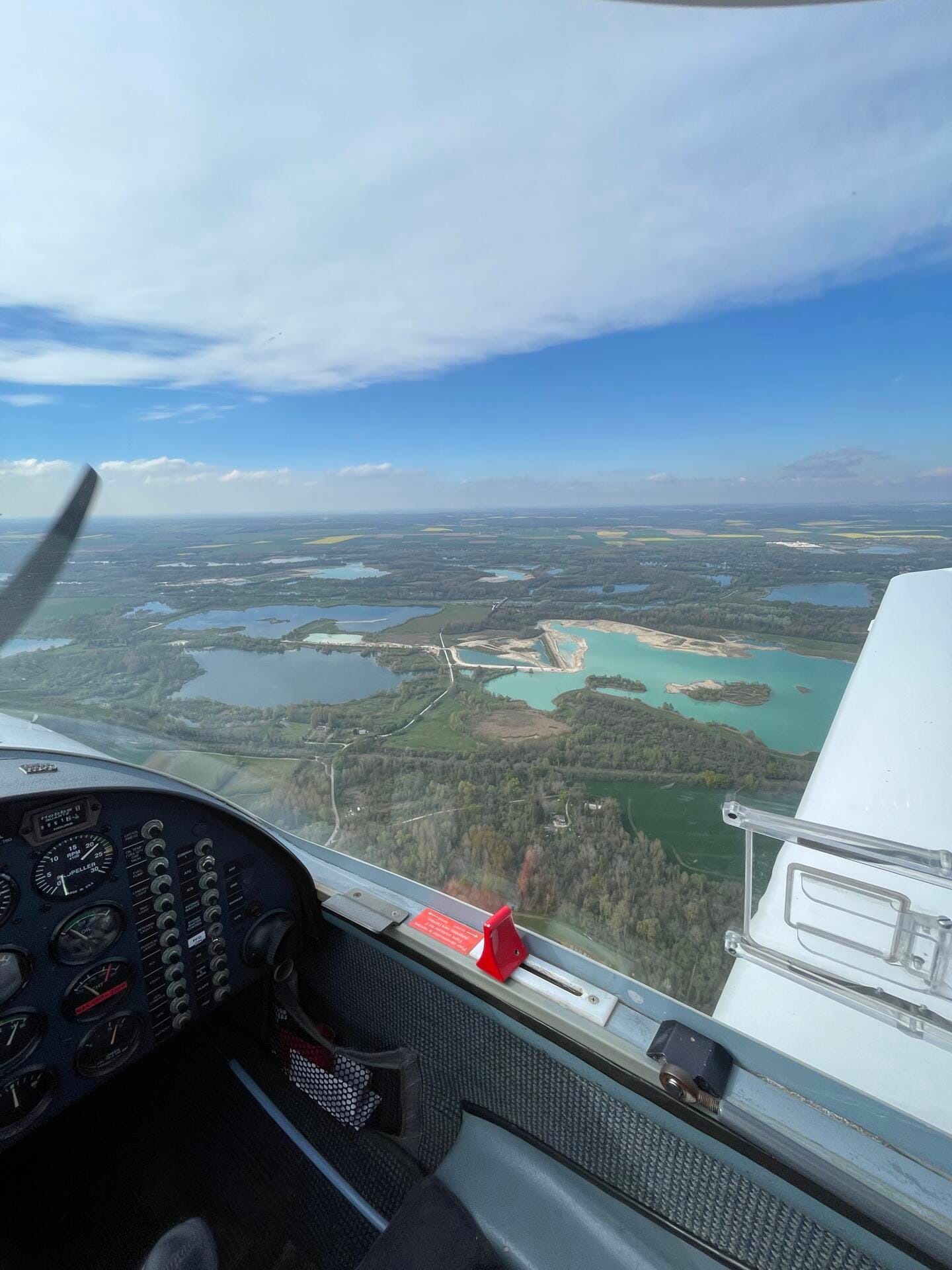 Balade aérienne : Seine, lacs & Château Fontainebleau