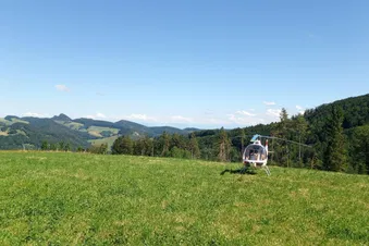 Kleiner Jura-Flug mit Aufenthalt am Bergrestaurant