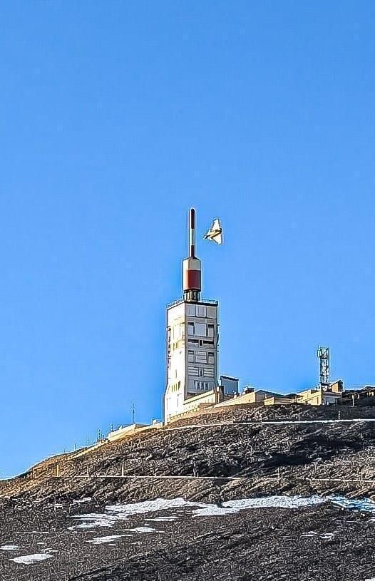 Sommet du Ventoux et gorges de la Nesque