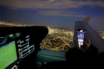 NIGHTFLIGHT🌃 SKYLINE/ Nachtflug Frankfurt