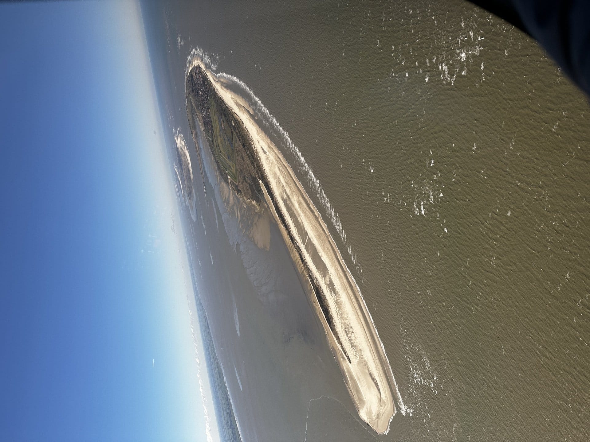 Rundflug über die Nordsee Inseln auf Wunsch mit Landung/en