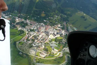 Rundflug zum Ötscher und zur Wallfahrtskirche Mariazell