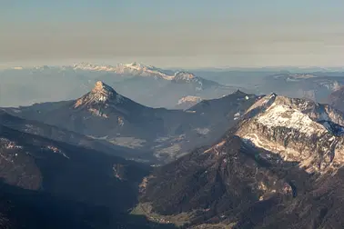 Survol des Pyrénées depuis Toulouse