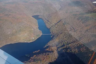 Découverte des Gorges de la Dordogne depuis le ciel