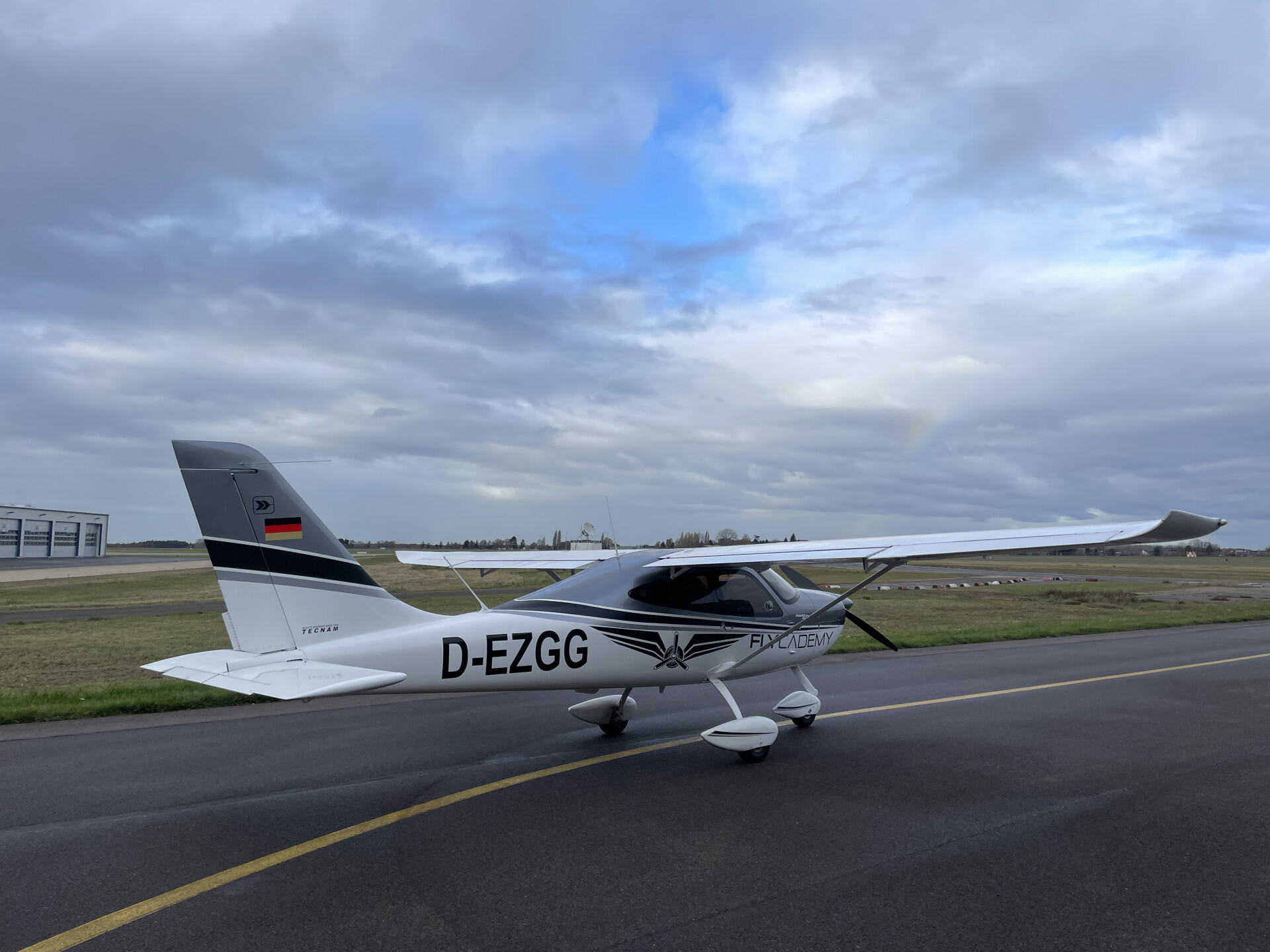 Tecnam P-2008