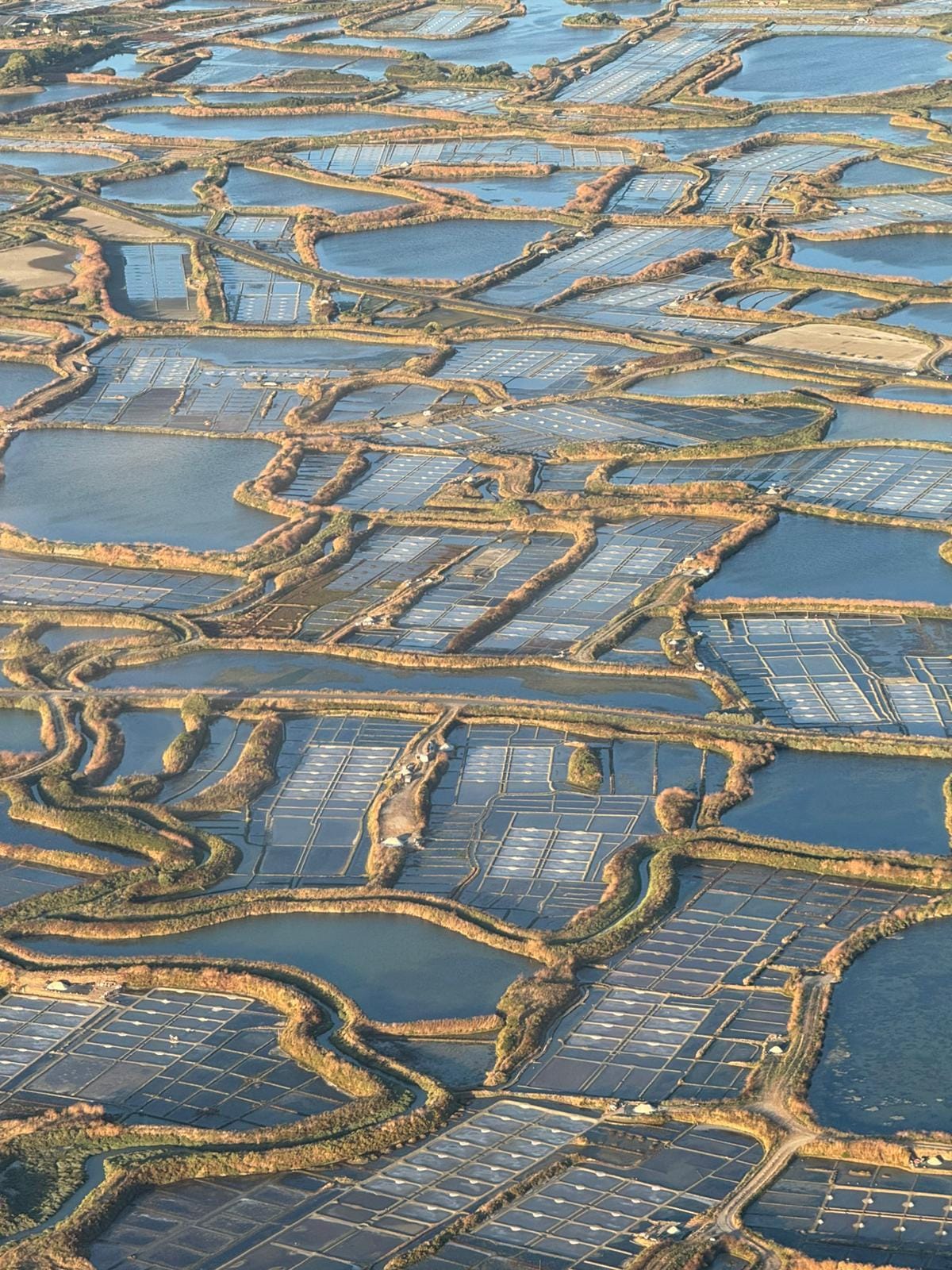 Survol des marais de Guérande et de la Brière