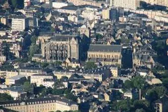 Tour aérien de la ville du Mans
