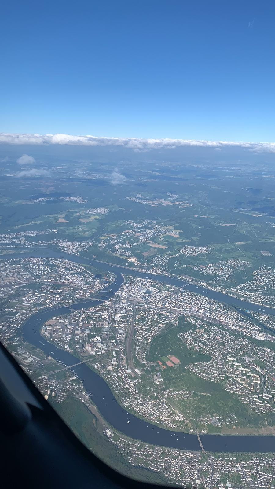 Rundflug in Cirrus SR20: Siegerland – Moseltal – Nürburgring