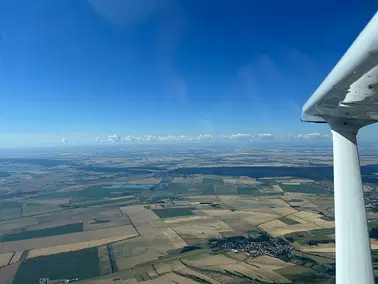Individueller Rundflug Halle Oppin C182 30 min
