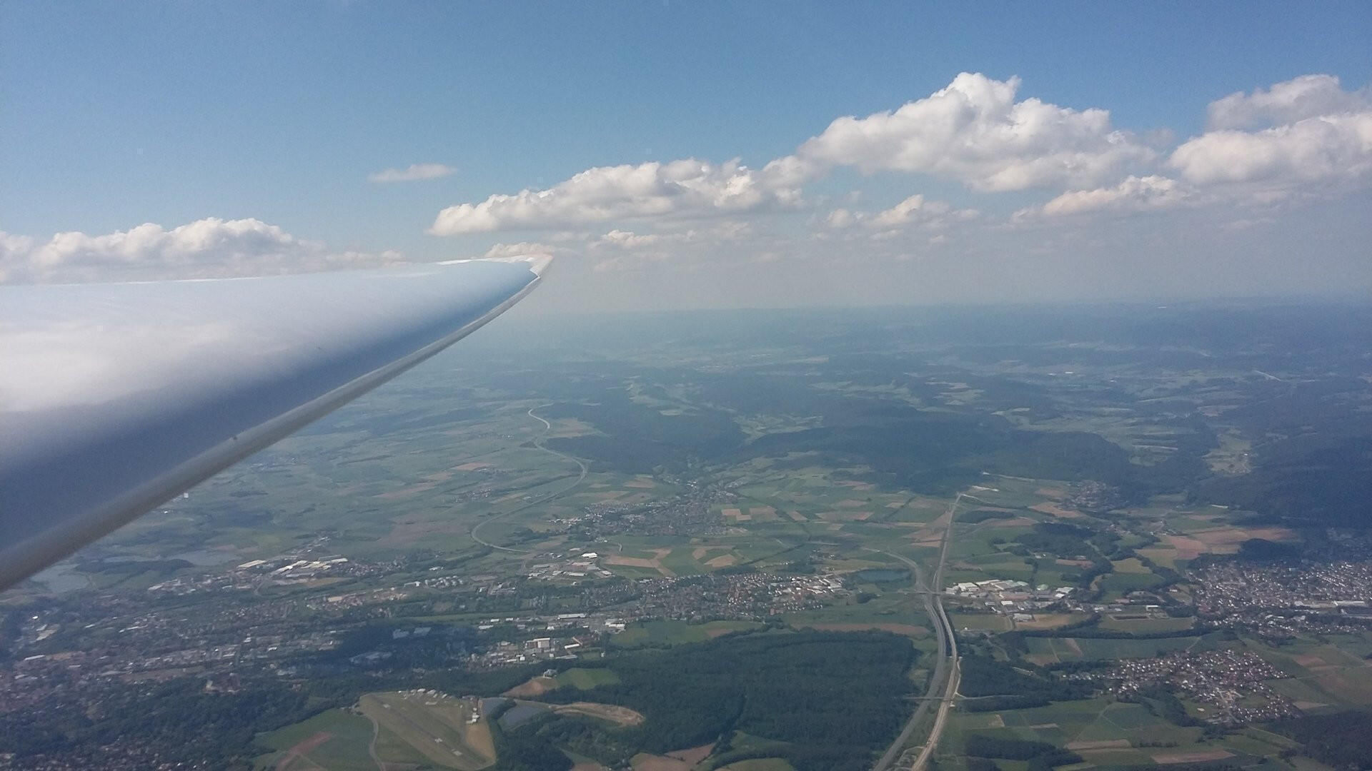 Vogelperspektive auf Coburg: Ein unvergesslicher Rundflug