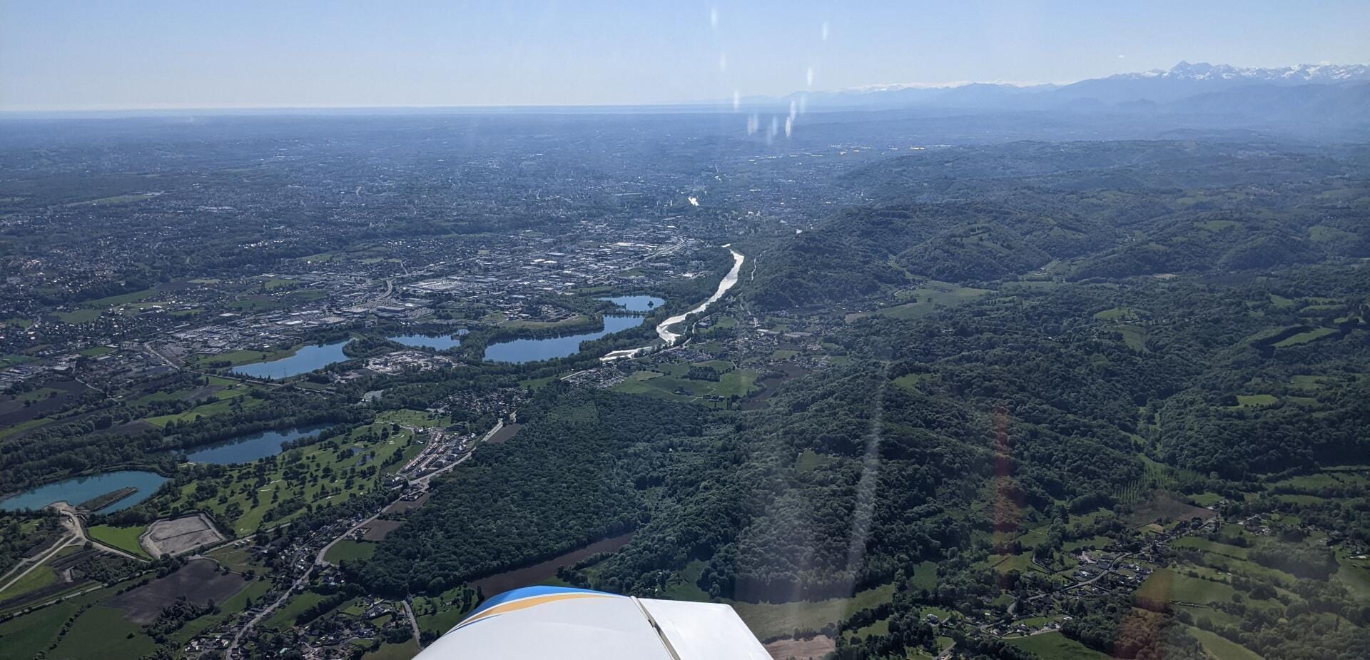 Pau et les lacs de Laroin