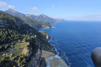 Helicopter Trial flight with views of Mallorca! (1h)