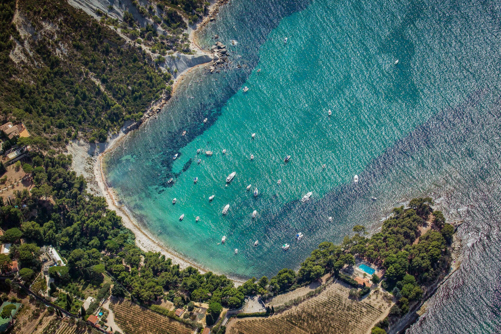 Vol hélicoptère calanques Marseille et Cassis 30 min