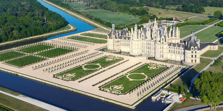 Les Joyaux de la Loire vus du ciel de Blois à Tours