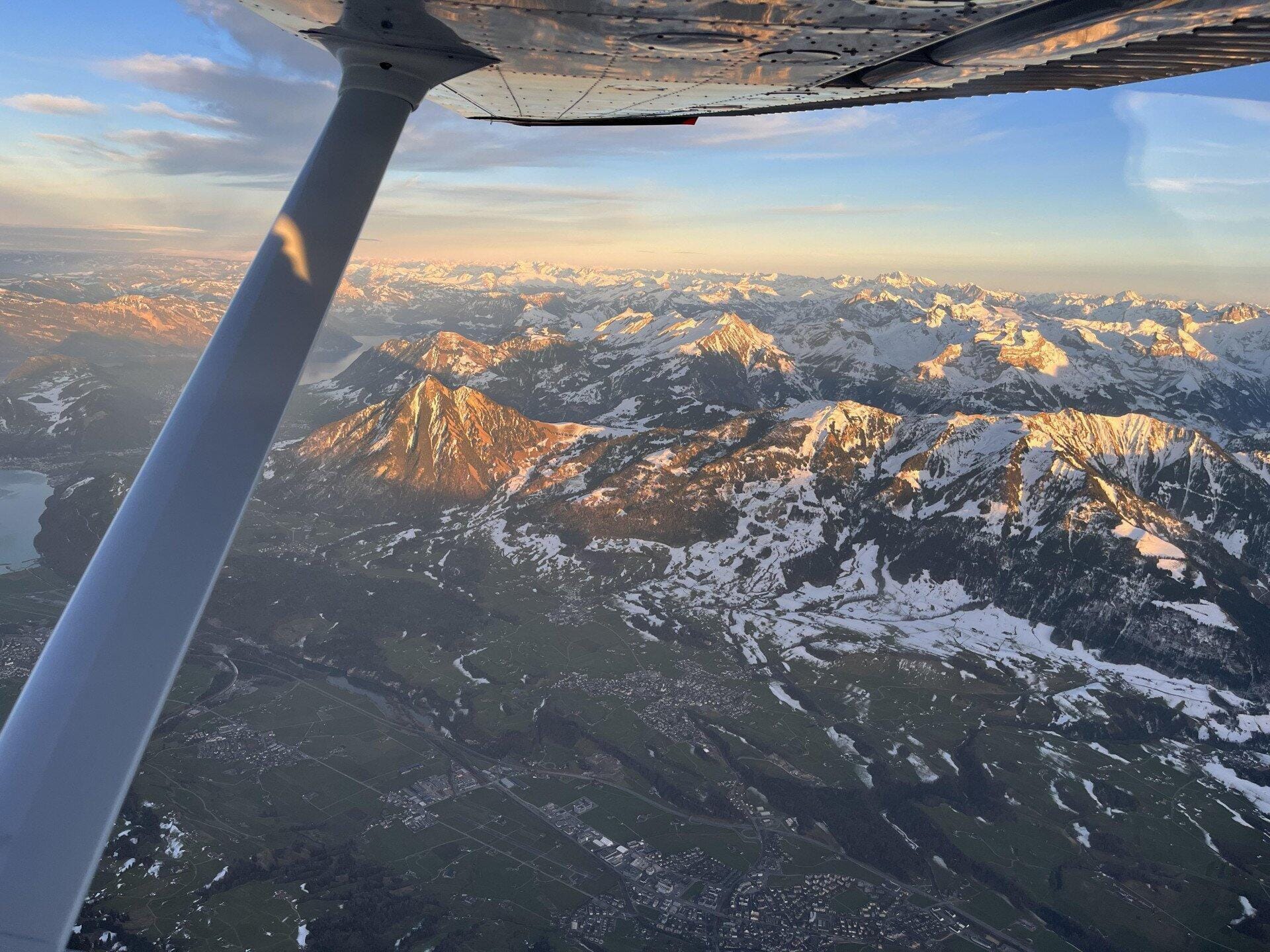 Ah! ⭐ Säntis hautnah – der Geheimtipp unter den Alpenflügen