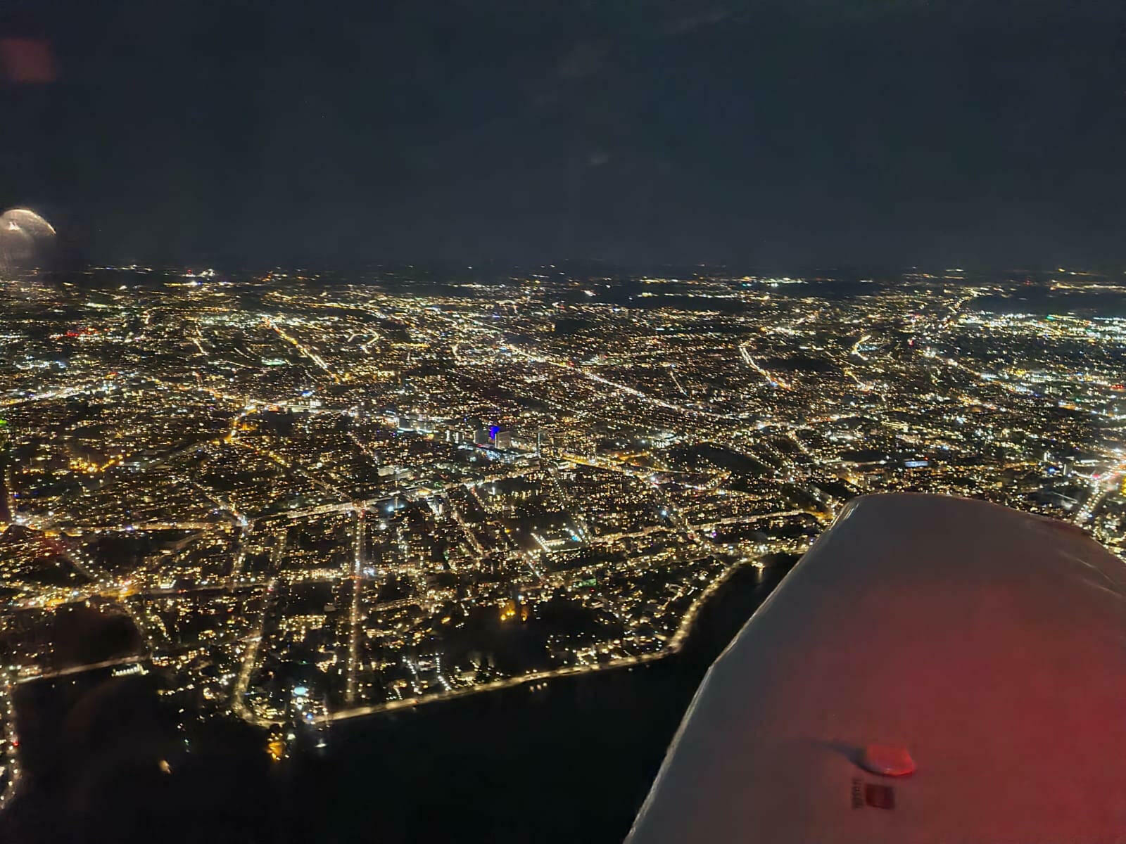 Rundflug über Hamburg, Elbe und Alster