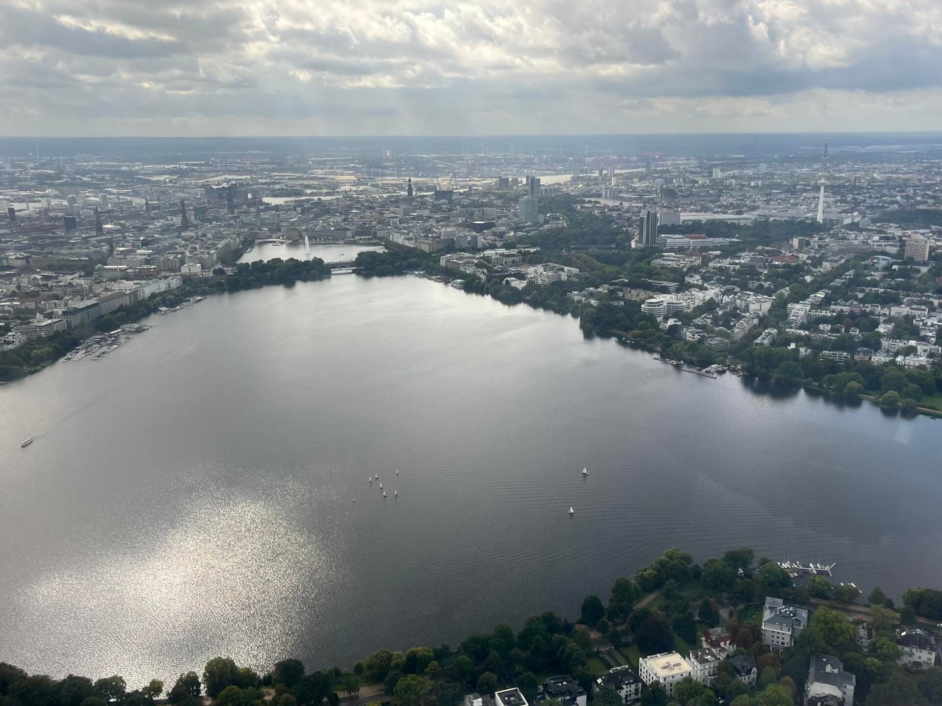 Entdecke Hamburgs schönste Ecken aus der Luft