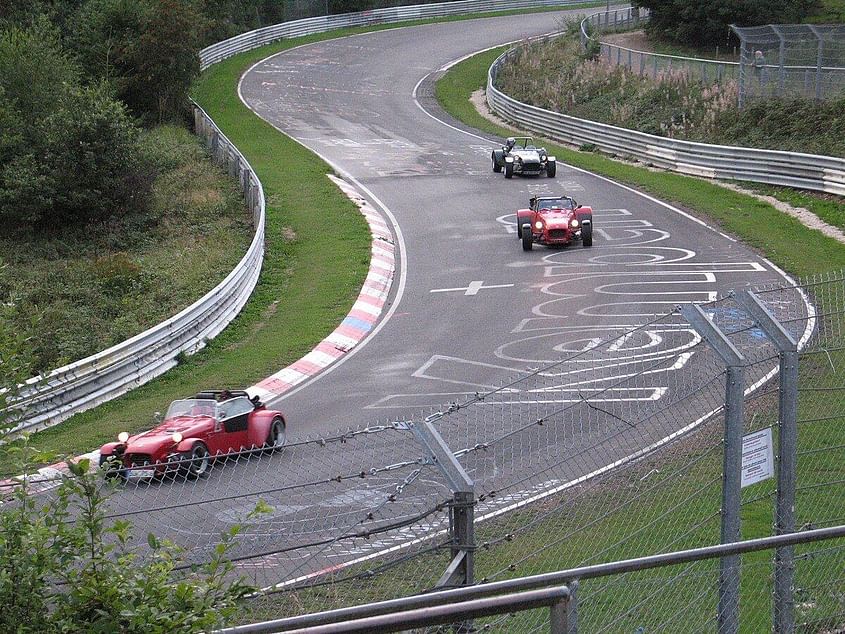 Nürburgring & Nordschleife - Bequeme Ledersitze, Archer III