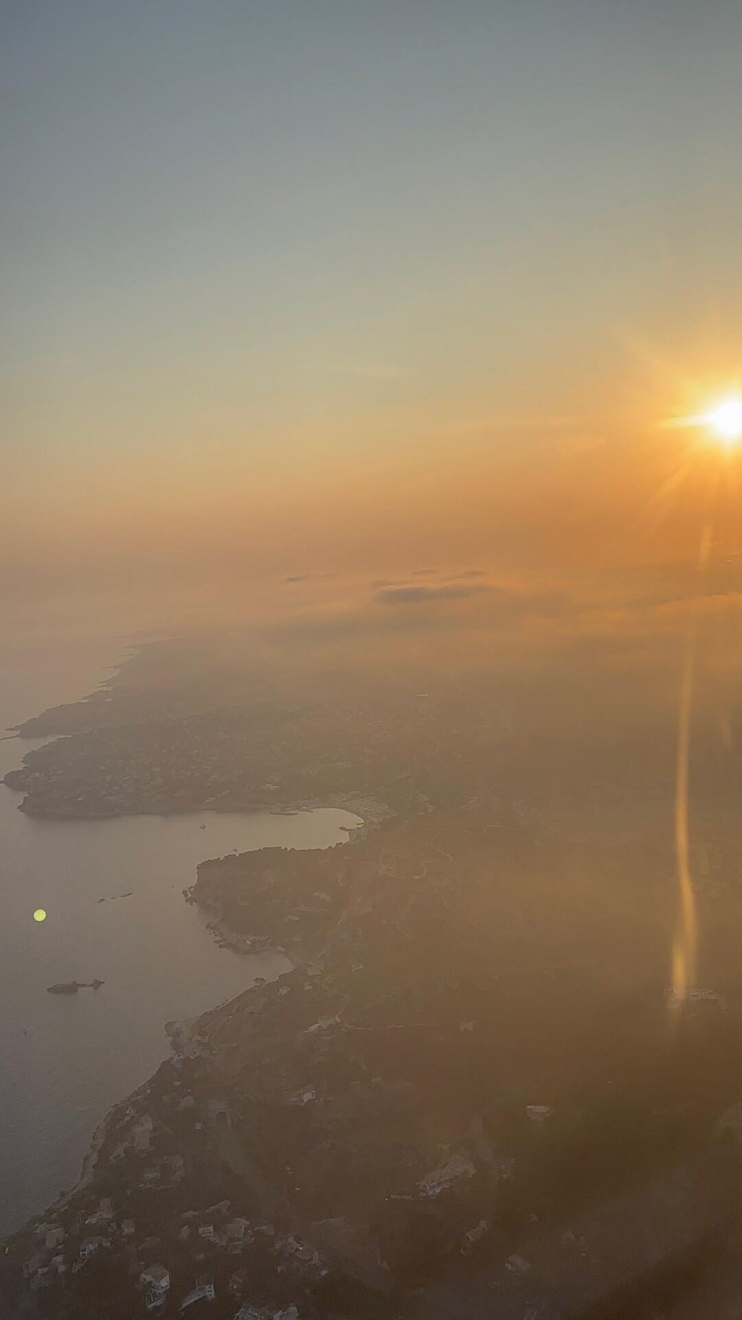 Marseille et ses calanques vues du ciel