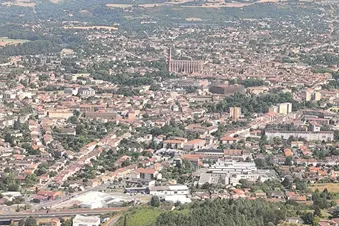 De la Cathédrale d'Albi à Cordes sur ciel