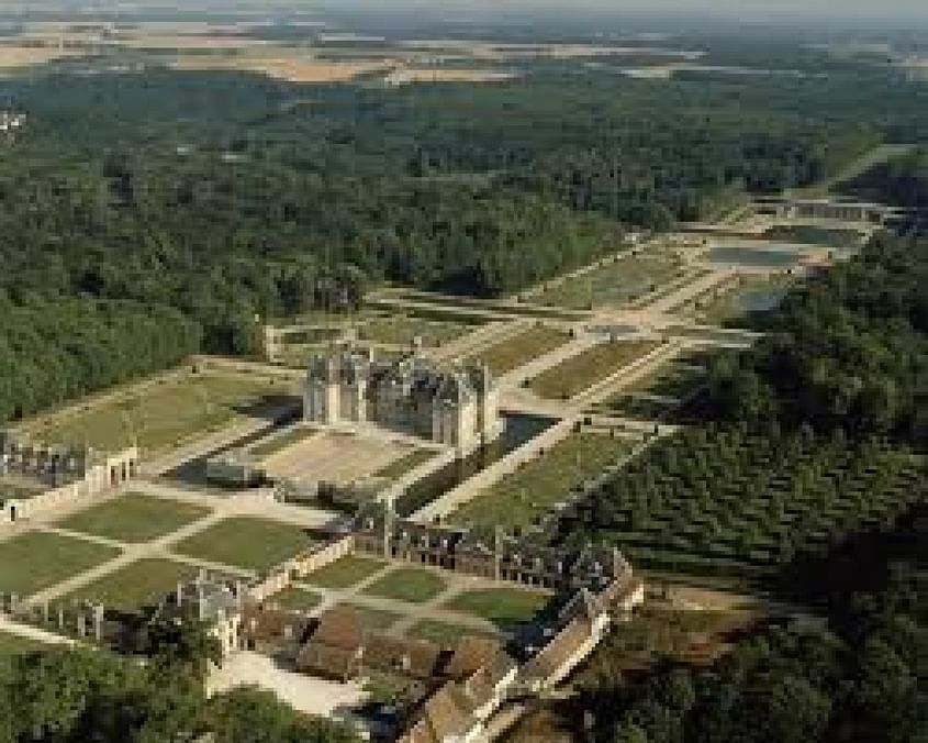 Survol région parisienne: Châteaux de Seine et Marne (3 Pax)