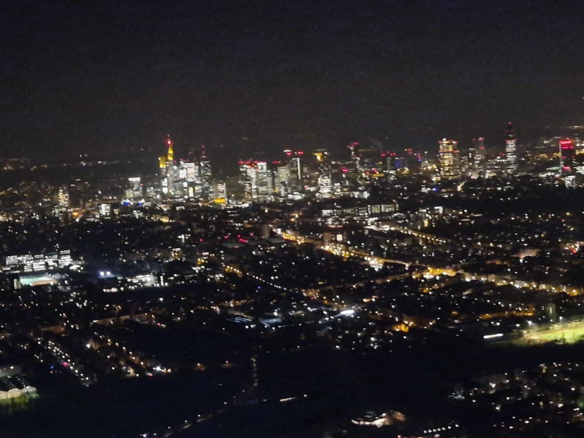 NIGHTFLIGHT🌃 SKYLINE/ Nachtflug Frankfurt