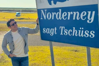 🇩🇪 Entdecke die Ostfriesischen Inseln aus der Luft! 🏝️✈️