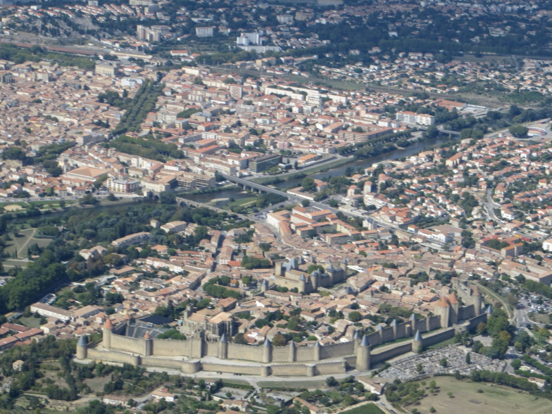 De Toulouse à la Méditerranée en Diamond DA-20