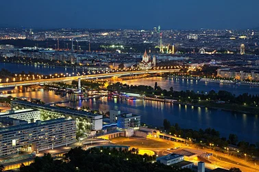 Tagesausflug nach Wien im Zweisitzer