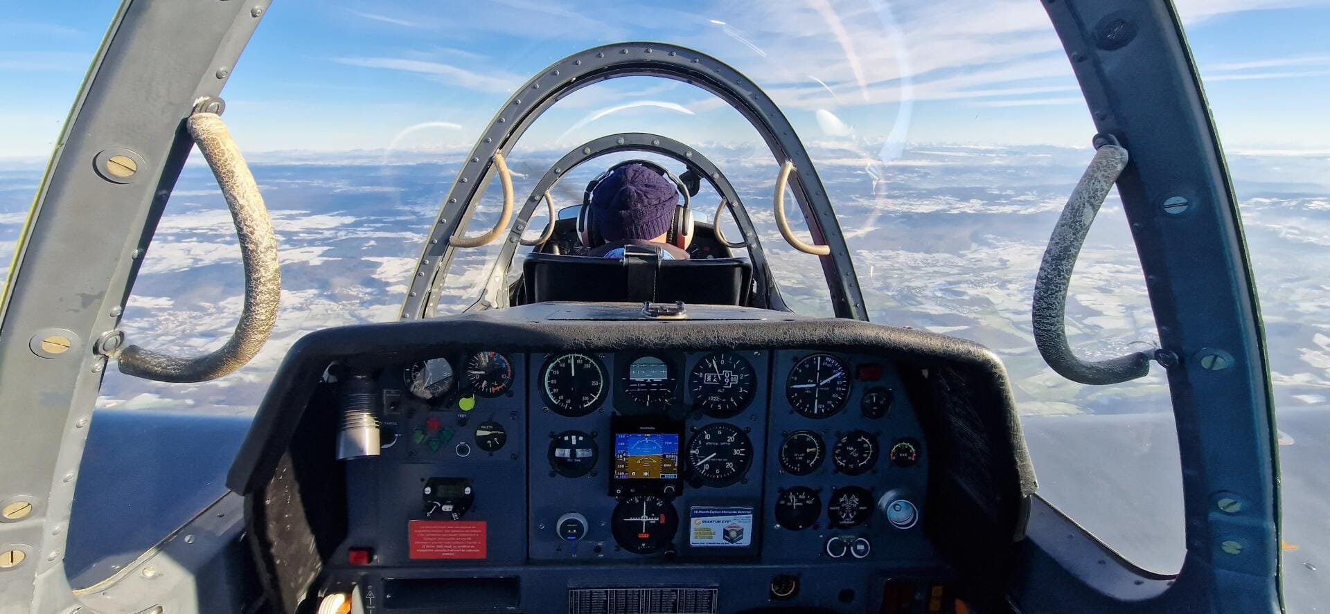 La Bourgogne à bord d'un avion Militaire !