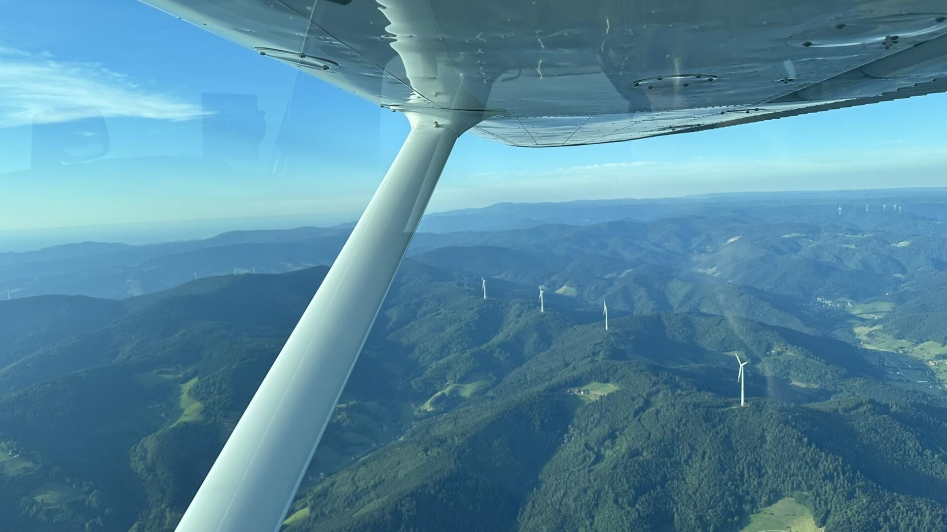 Rundflug über dem Schwarzwald