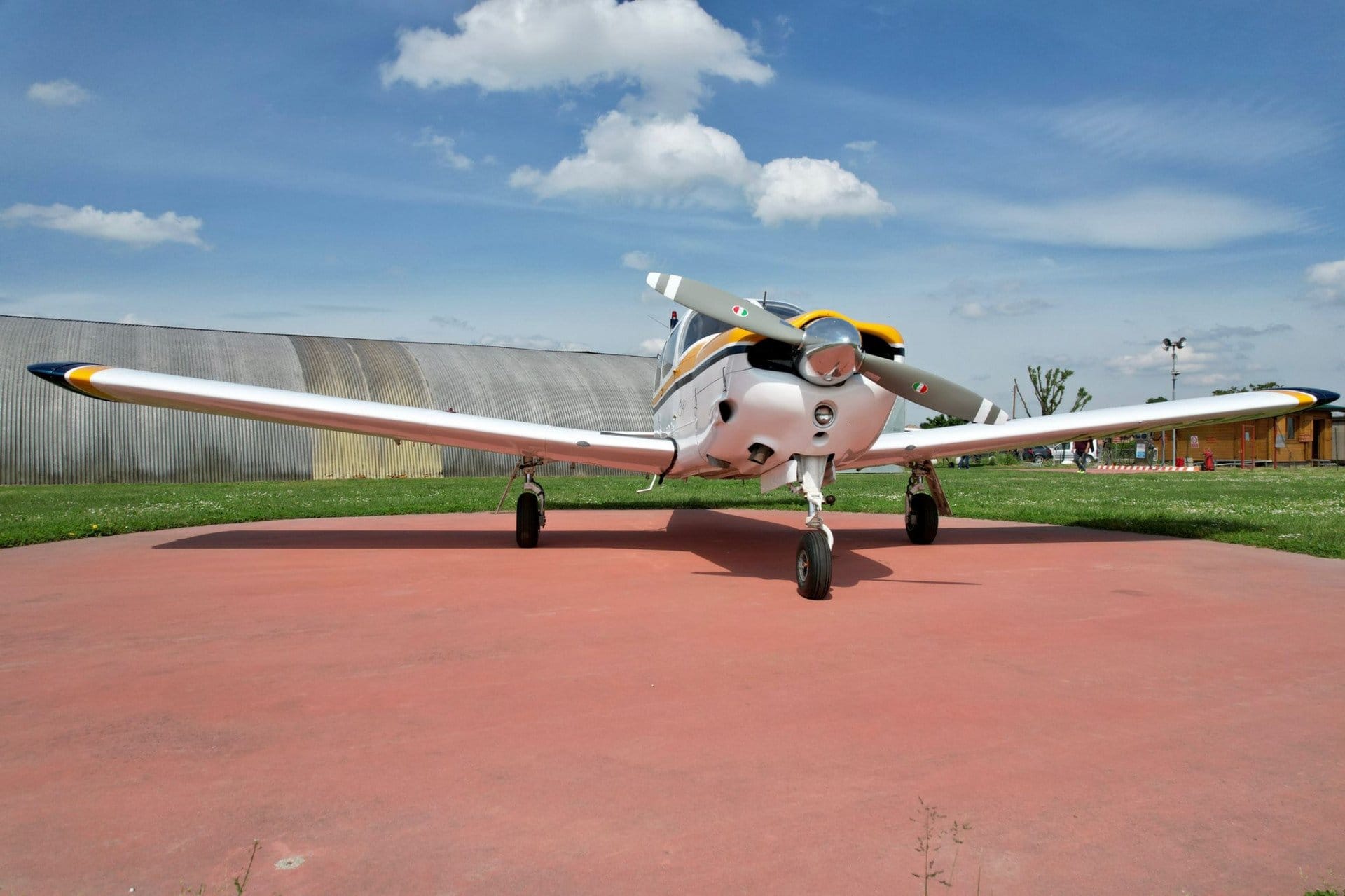 Piper PA28-201 Arrow II