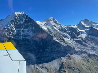 Berner Oberland Rundflug (Extra)