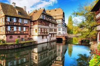 Visitez Strasbourg et survolez l'Alsace